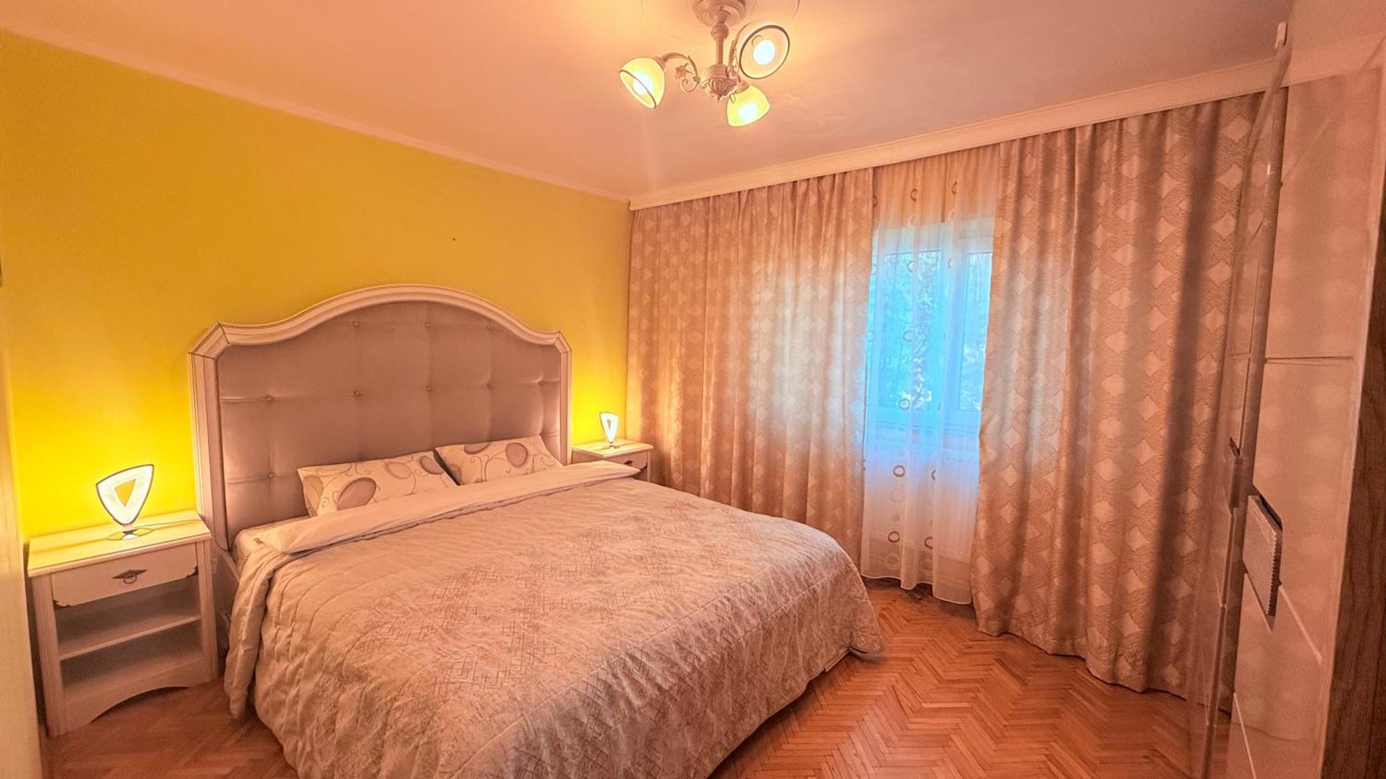Apartment Palace Of Parliament Bukarest Kültér fotó